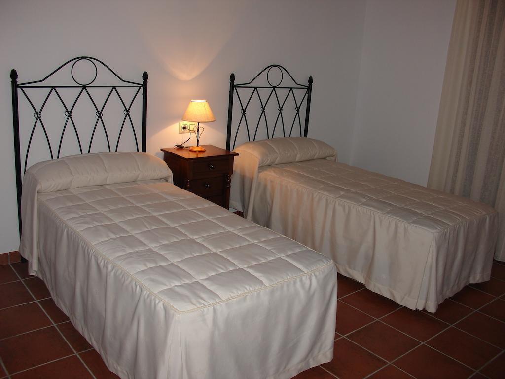 Casa Rural Tia Tomasa Malpartida De Plasencia Zimmer foto