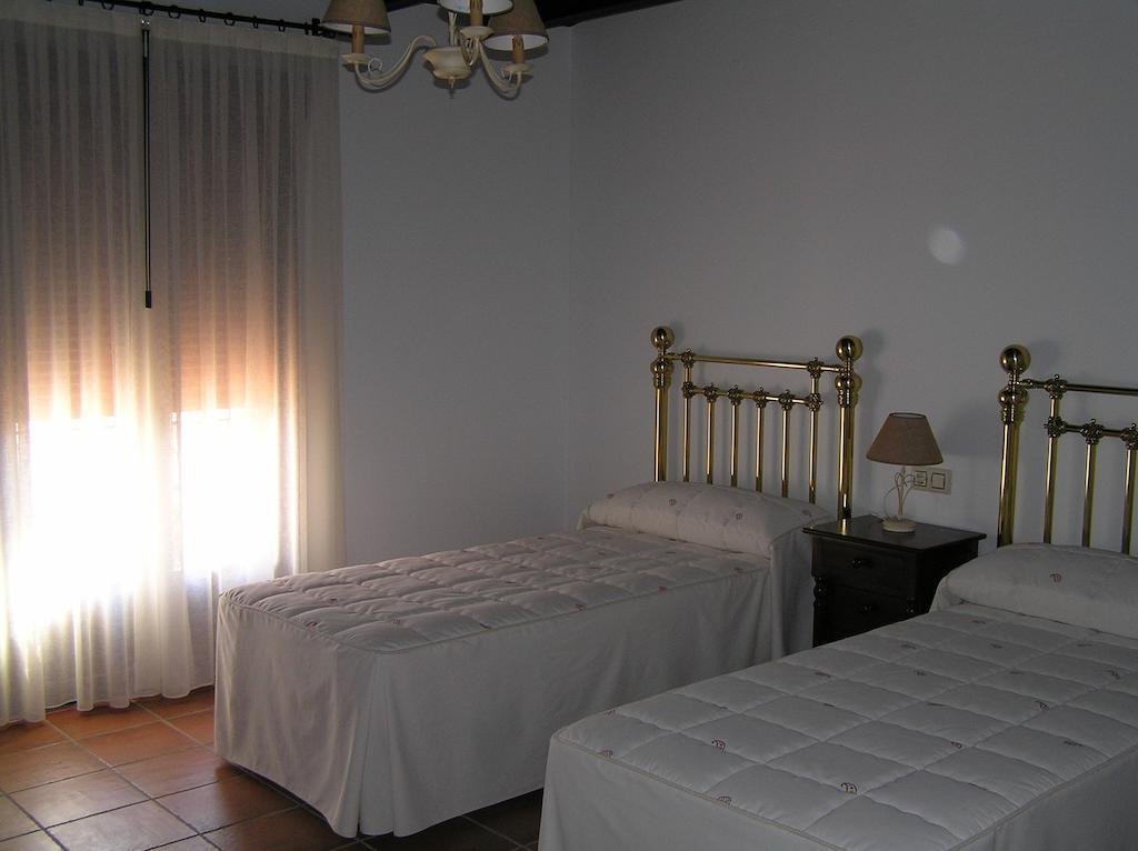 Casa Rural Tia Tomasa Malpartida De Plasencia Zimmer foto